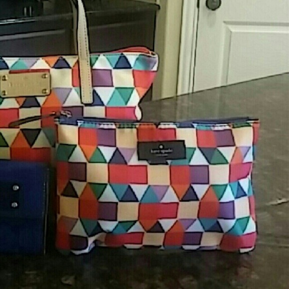 kate spade Other - 😍kate spade makeup bag😍